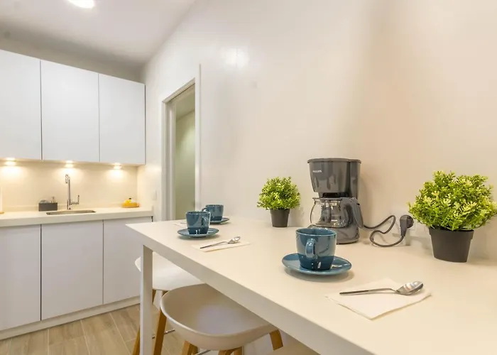 Anita's Place Apartment