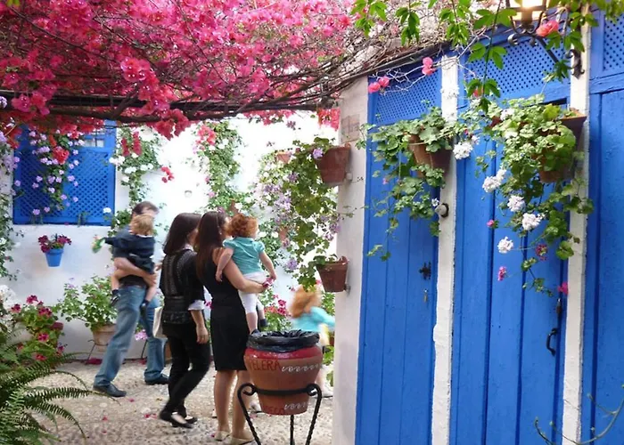 Anita's Place Apartment *